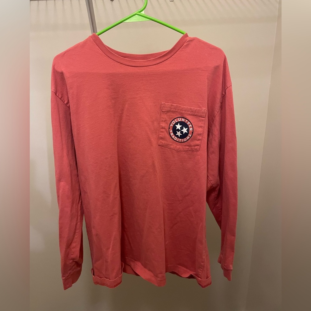 Mens Large volunteer Tradition Longsleeve shirt